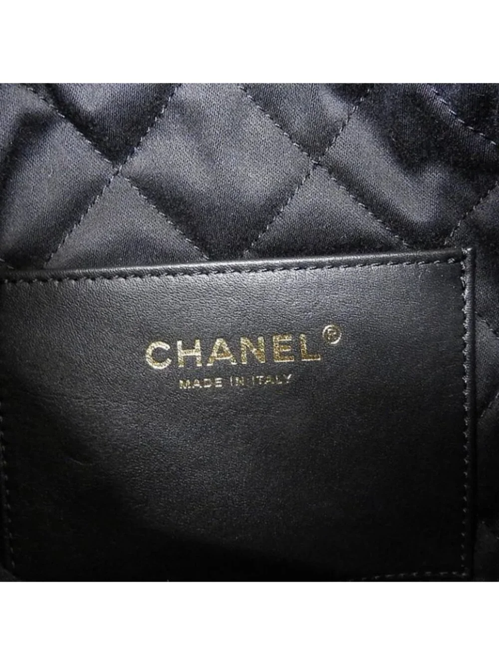 Chanel 22 2-Way Tote Handbag